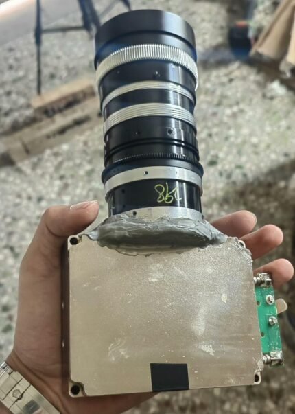 680 W laser launcher (Without battery, can be shipped worldwide), need your own (DC 50V, 15Ah). Range 50m.